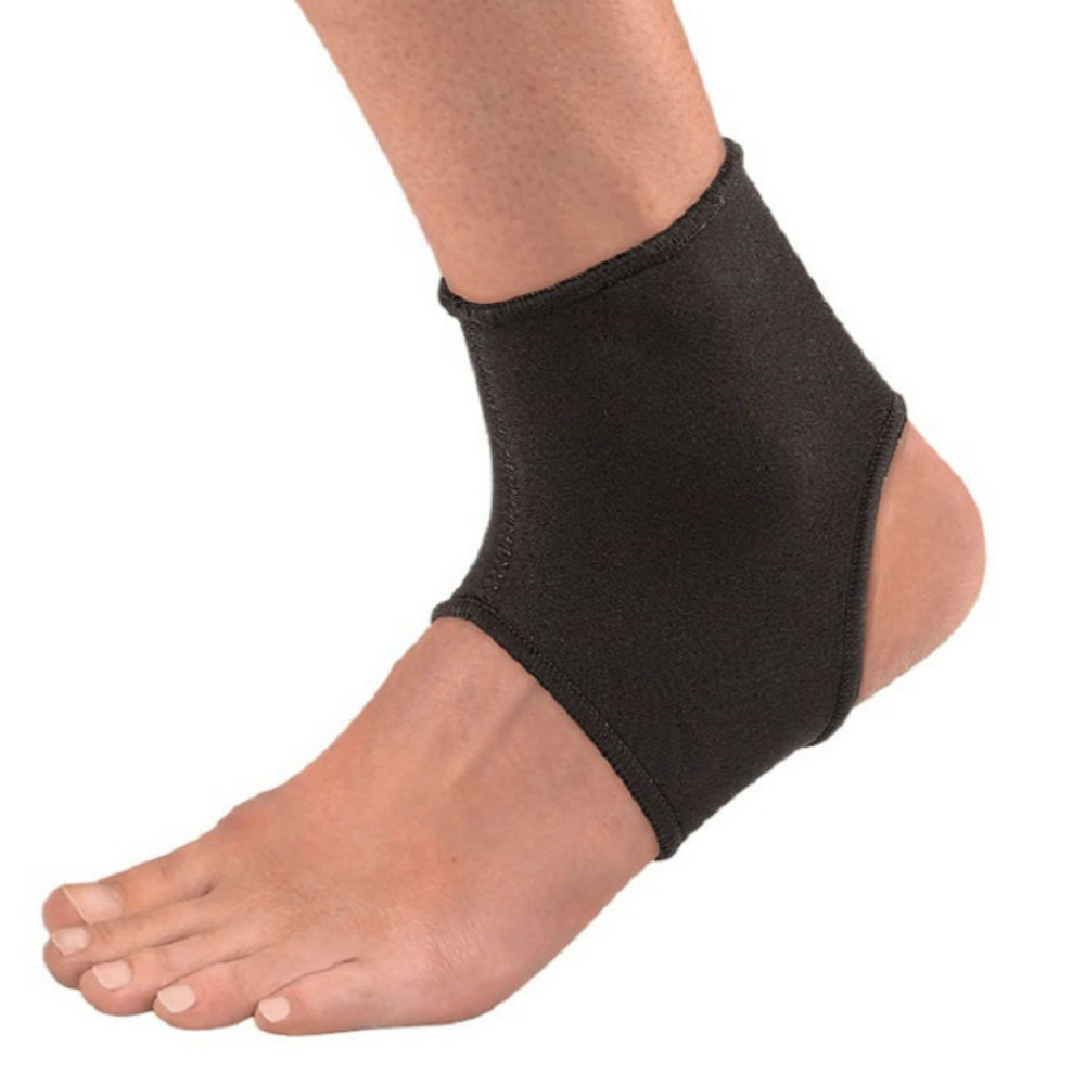 Фиксатор лодыжки Mueller ANKLE SUPPORT MD BLACK 41642