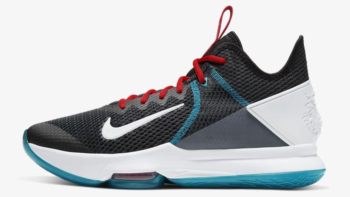 Баскетбольные кроссовки Nike LEBRON WITNESS 4