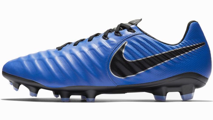 Футбольные бутсы Nike TIEMPO LEGEND 7 PRO FG