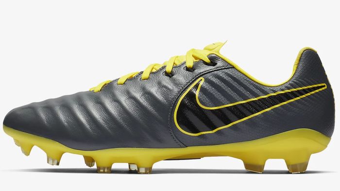 Футбольные бутсы Nike TIEMPO LEGEND 7 PRO FG